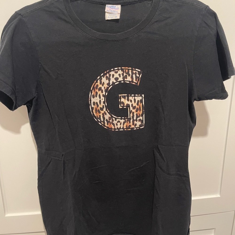 Black Short Sleeve Tee with Leopard Print G